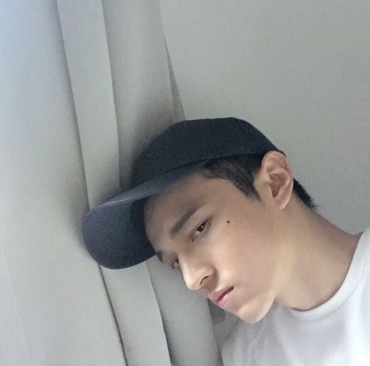嵇菊胜敬