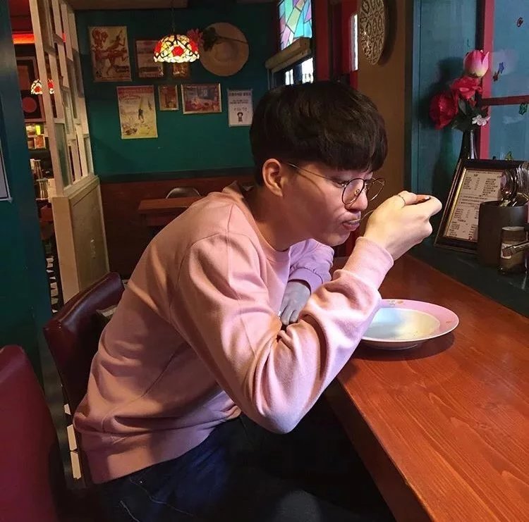 范诚佳莲