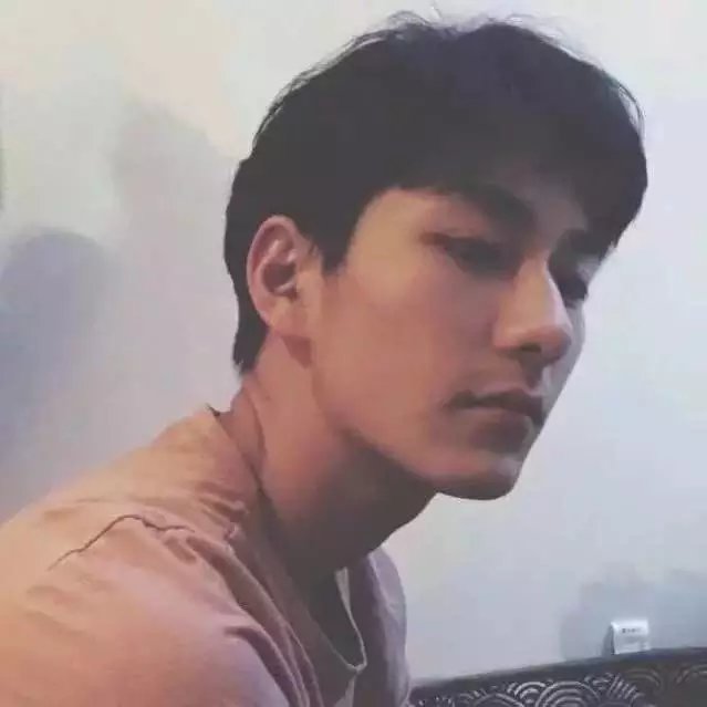 管杰苇嘉