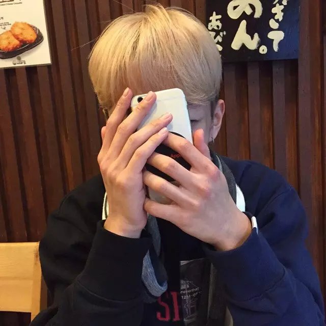 嵇壮寒子