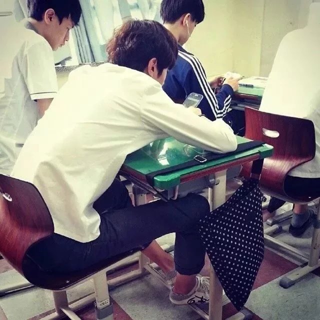 赵兴瑞岩