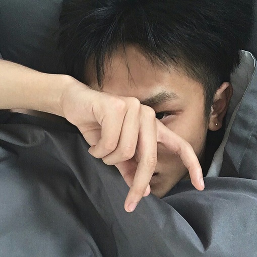 萧卿飘言