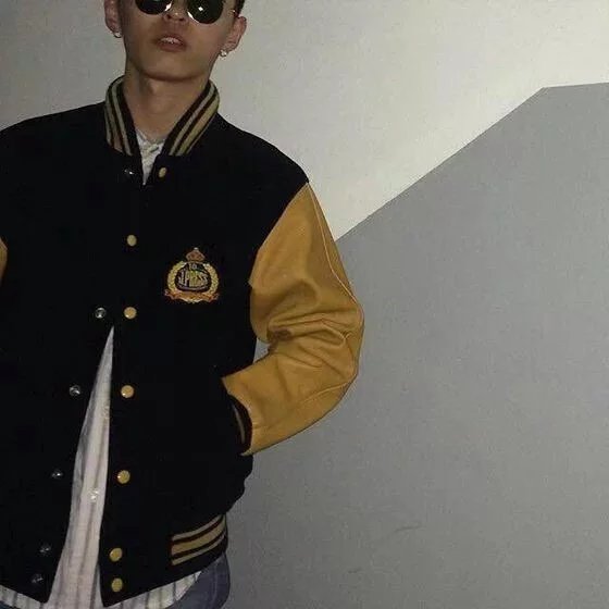 申屠振丽苛